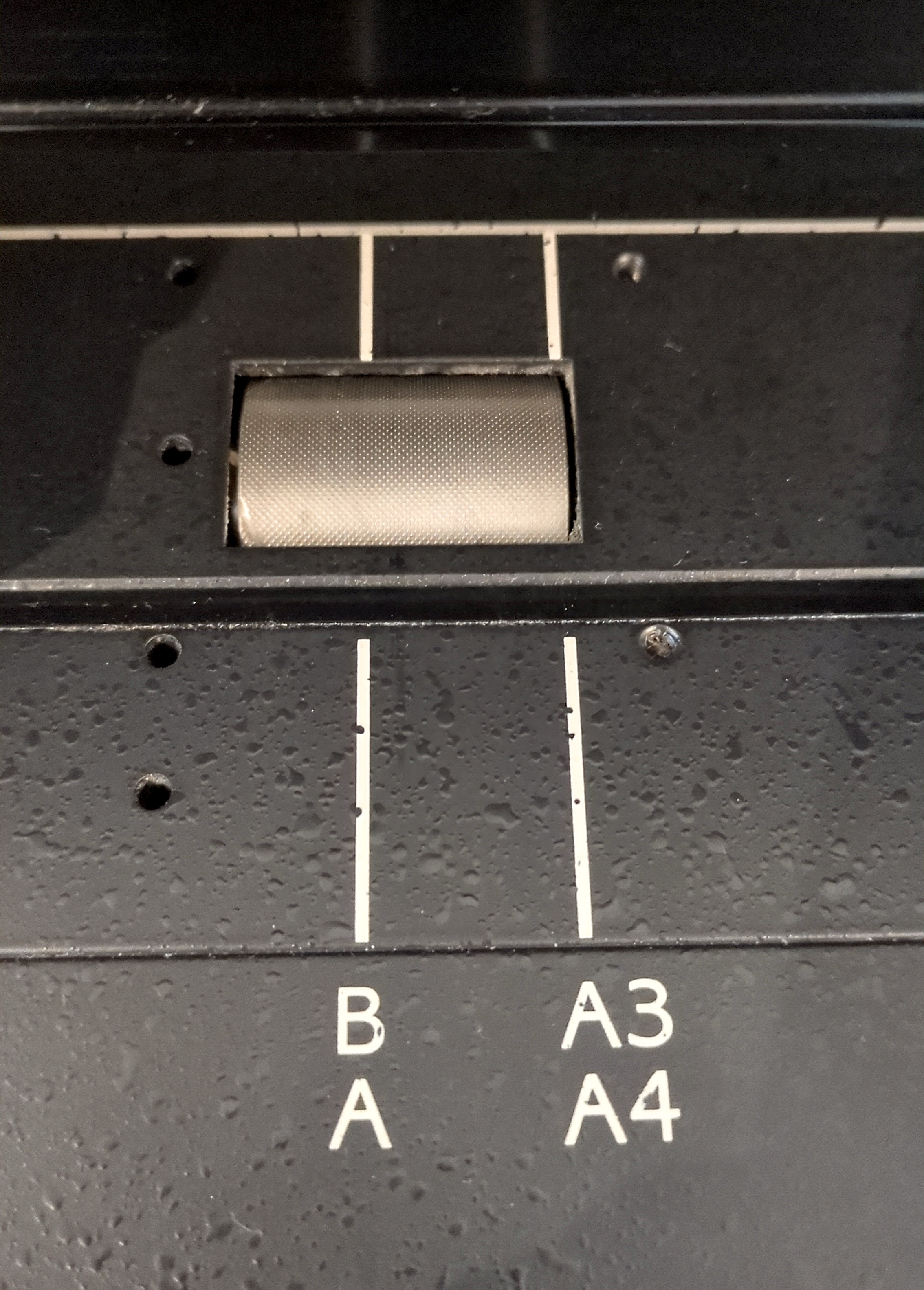 Close up of GRX-300AG pinch roller mechanism